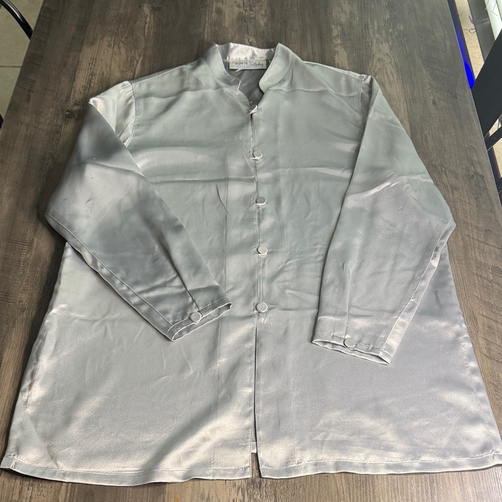Diane Von Furstenberg Vintage Silver Button Up Top With Mandarin Colar